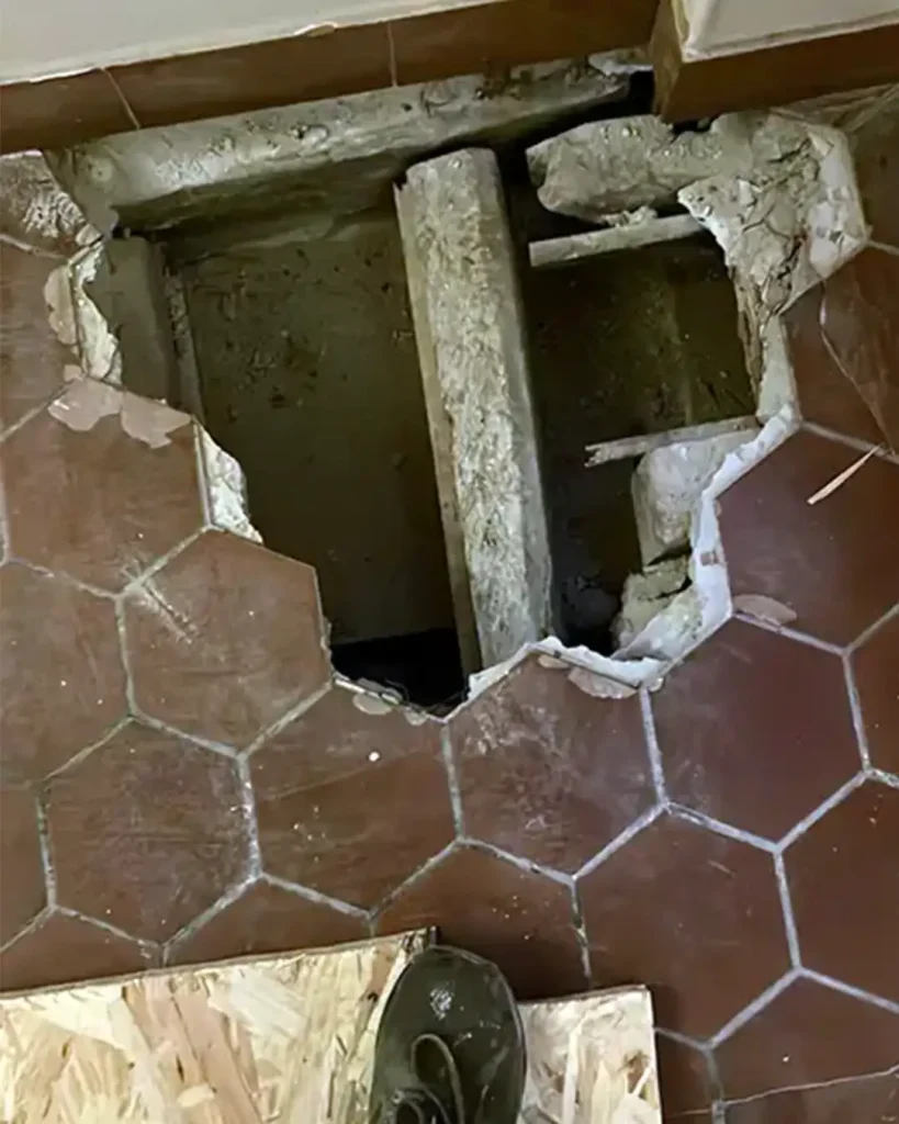 سونداژ کردن (Sondage / Trial Pit)